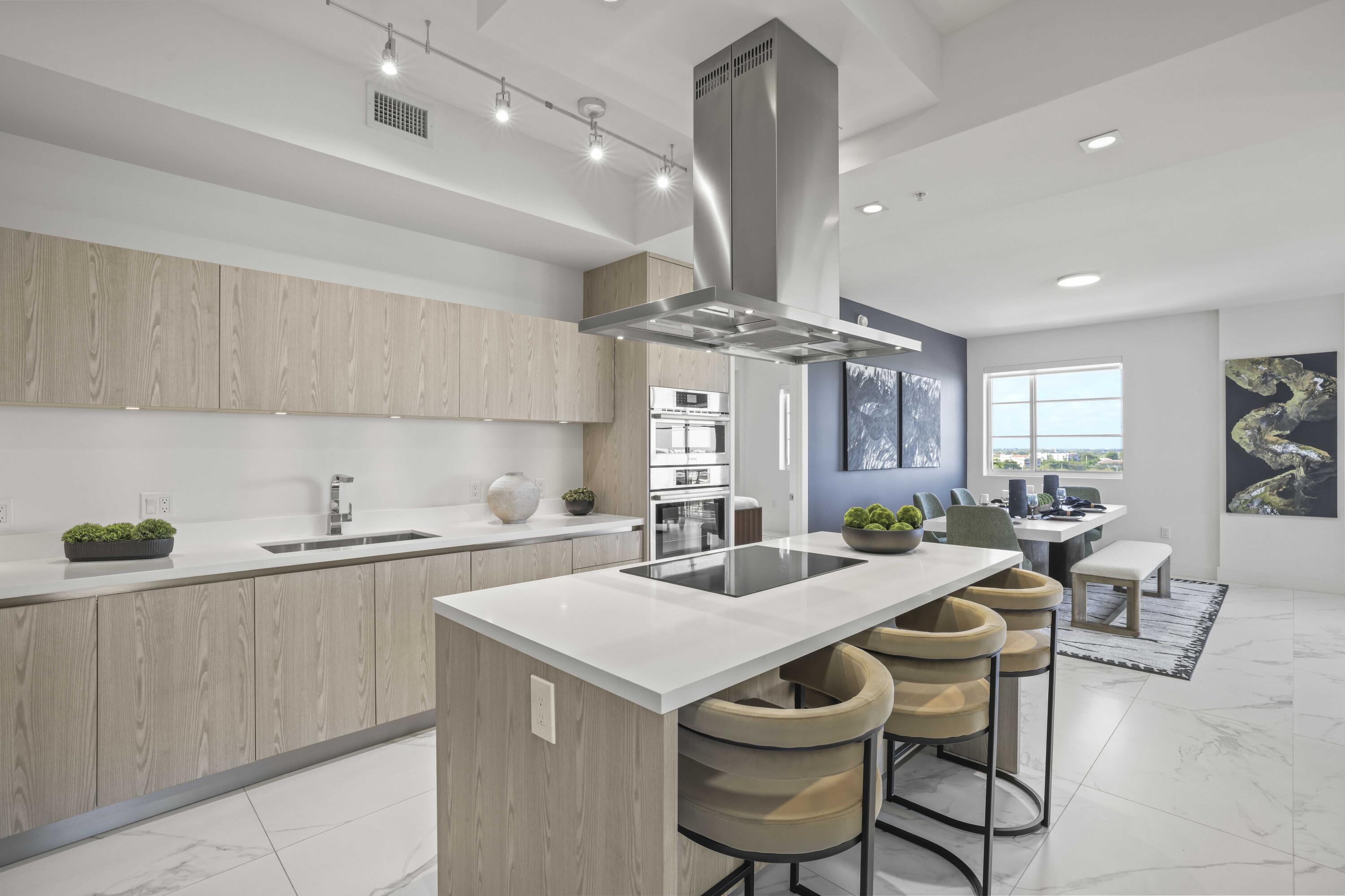 TOWER 155 CONDO - Residential