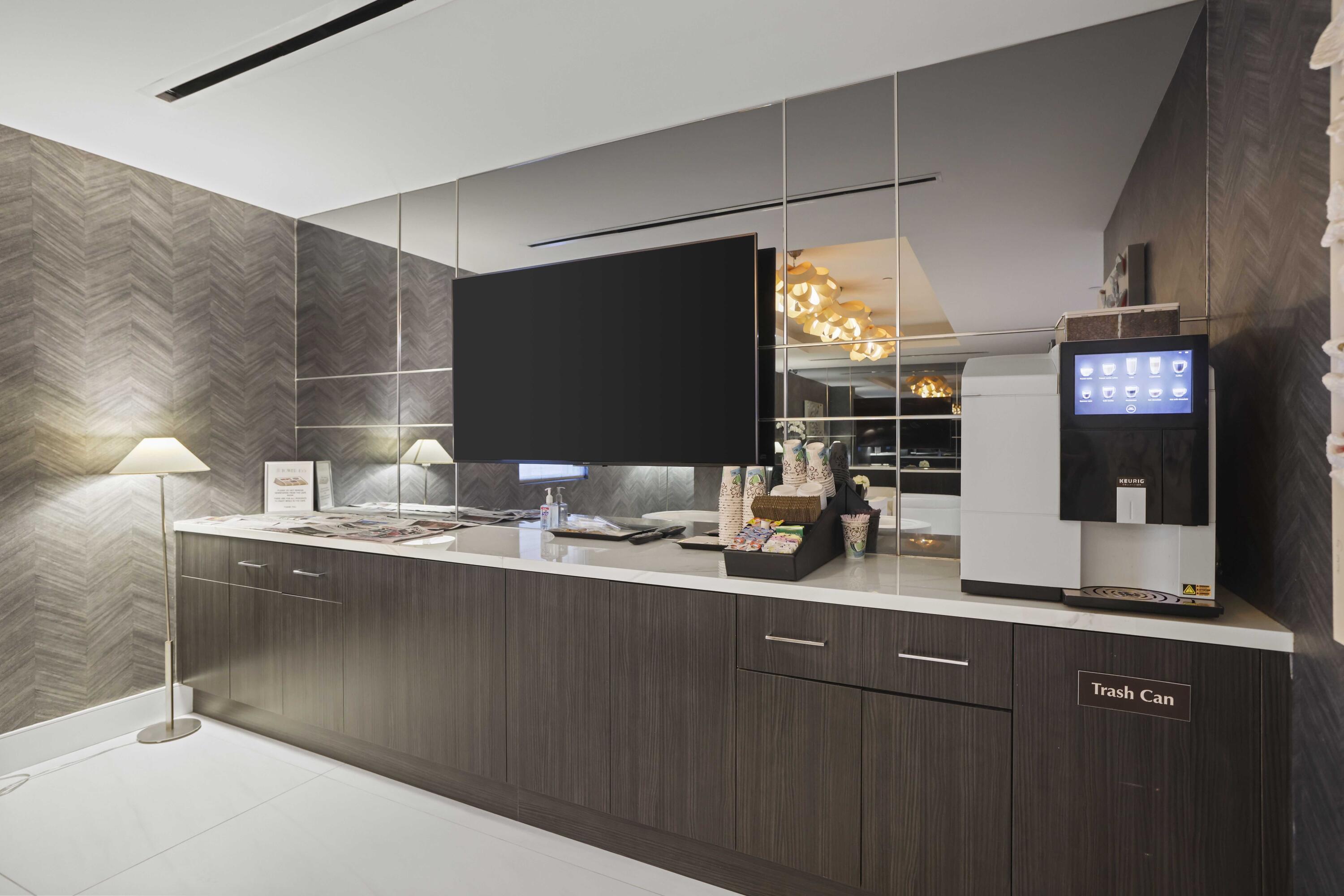 TOWER 155 CONDO - Residential