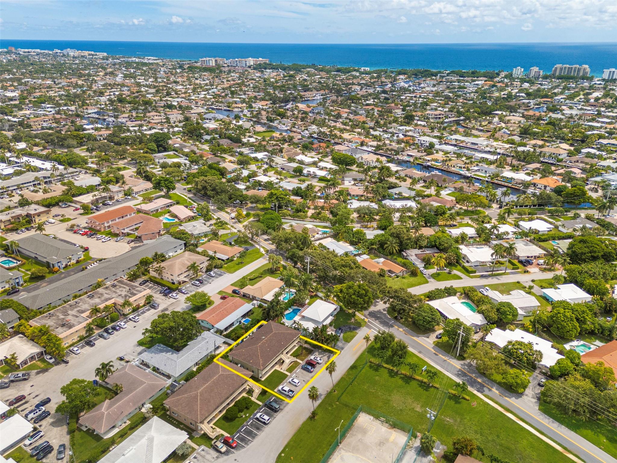8 Units In Lighthouse Point - Residential Income