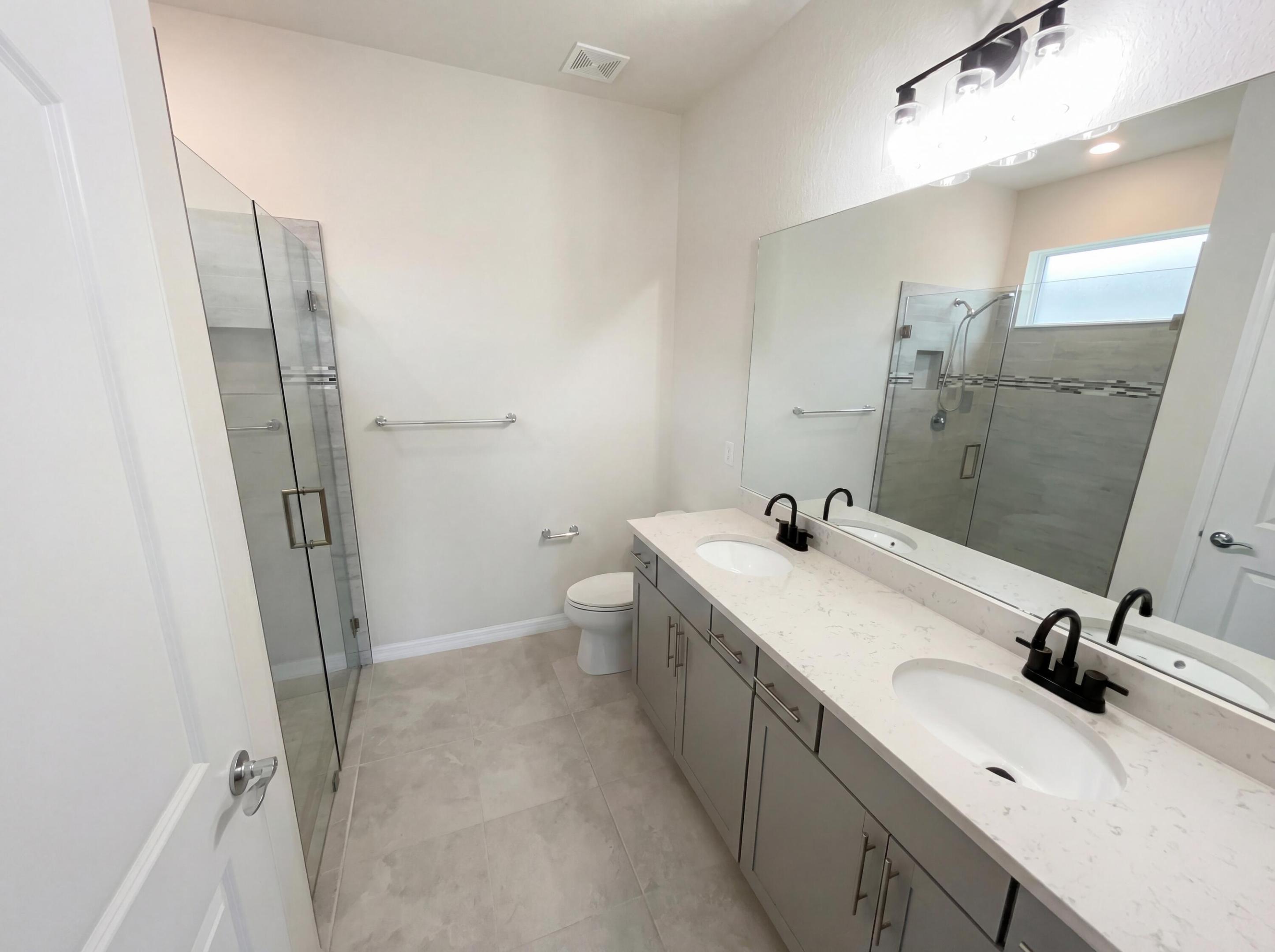 PULTE AT TRADITION PHASE 1 - Residential