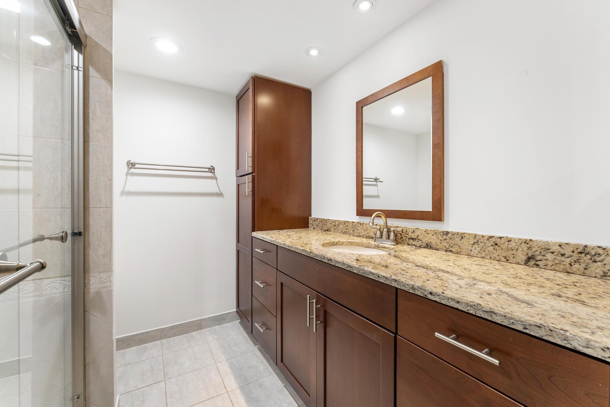 WELLINGTON CONDOS - Residential