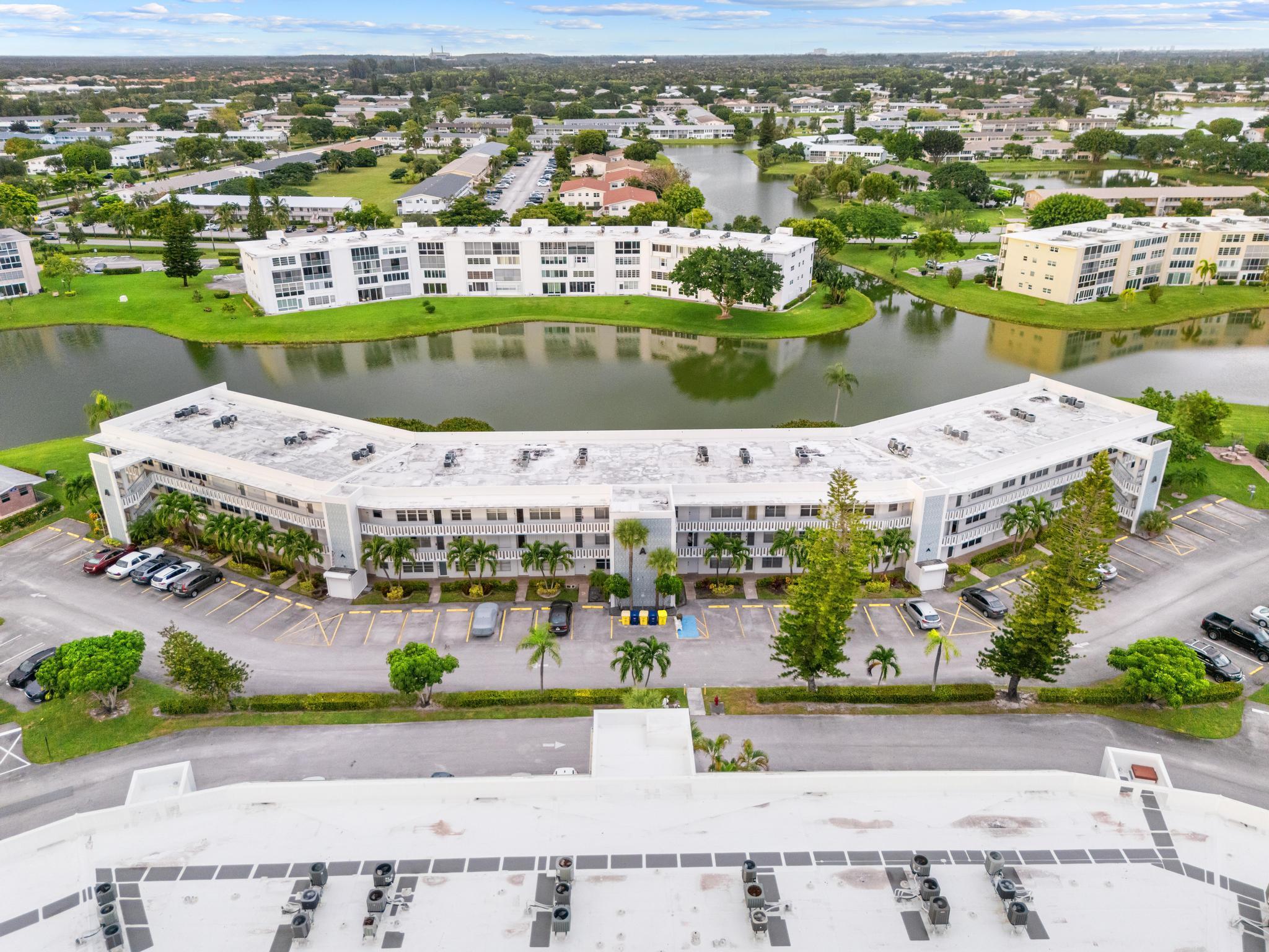 WELLINGTON CONDOS - Residential