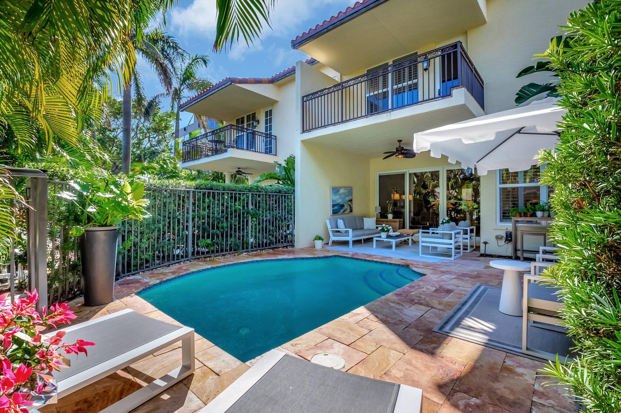 CASA LA BRISA - Residential