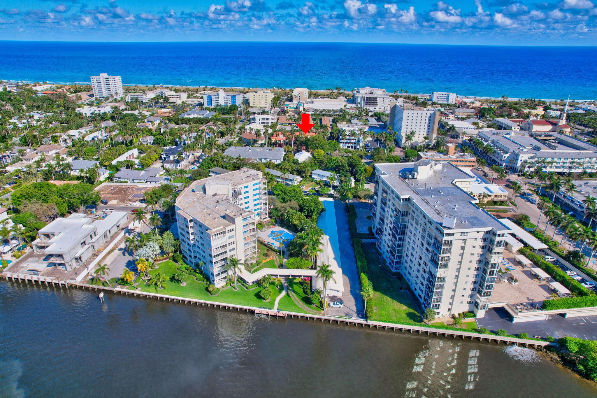 CASA LA BRISA - Residential