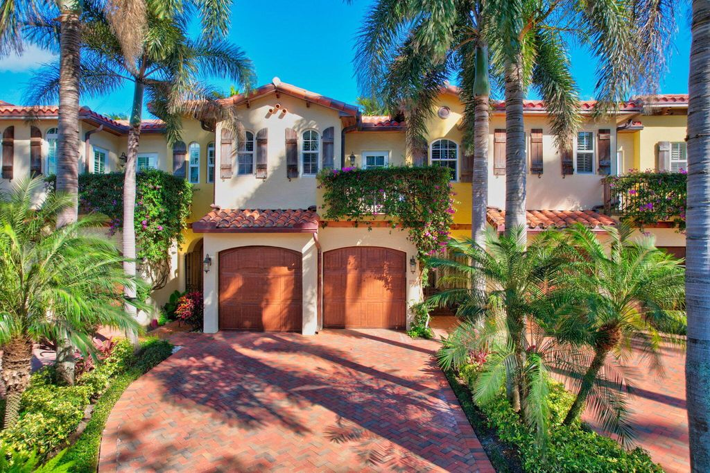 Photo of 53 Seabreeze Avenue, Delray Beach, FL 33483 (MLS # R11061849)