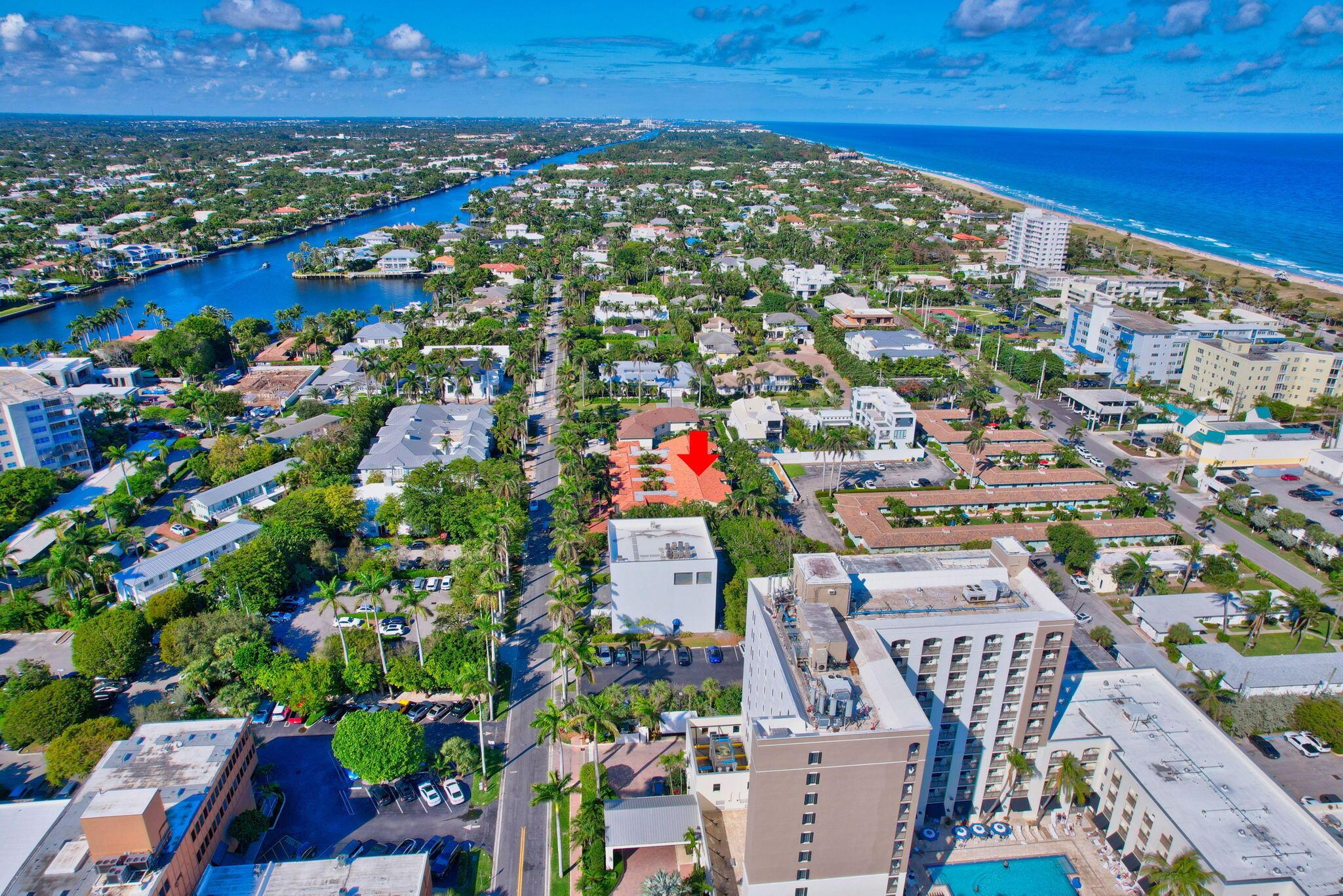 CASA LA BRISA - Residential