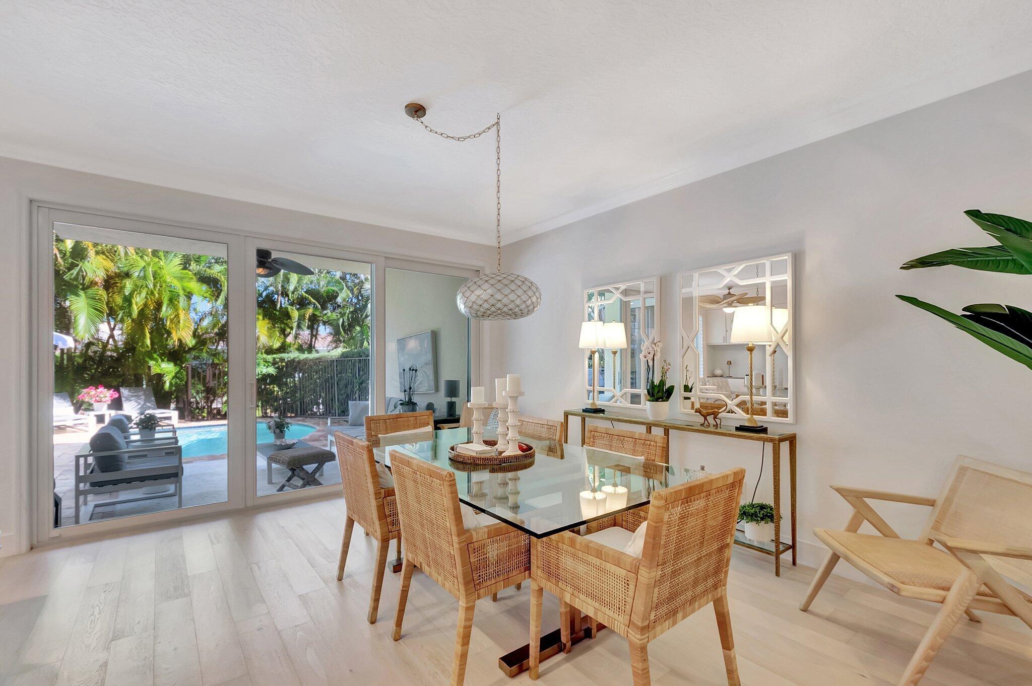 CASA LA BRISA - Residential