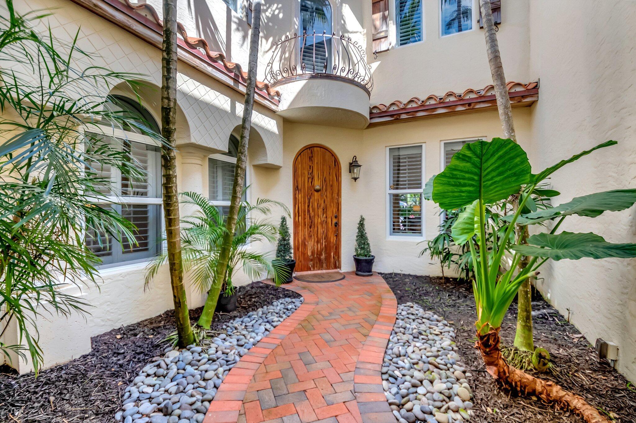 CASA LA BRISA - Residential