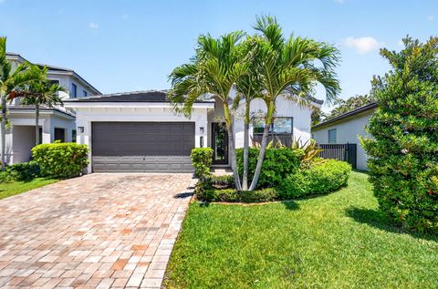 Photo of 7563 Moonrise Drive, Lake Worth, FL 33467 (MLS # B26022353)