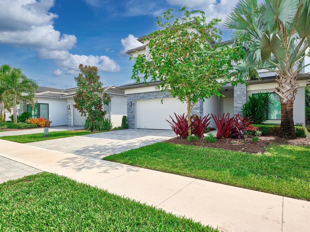 Photo of 8790 Quiet Inlet Lane, Boca Raton, FL 33496 (MLS # R10971349)