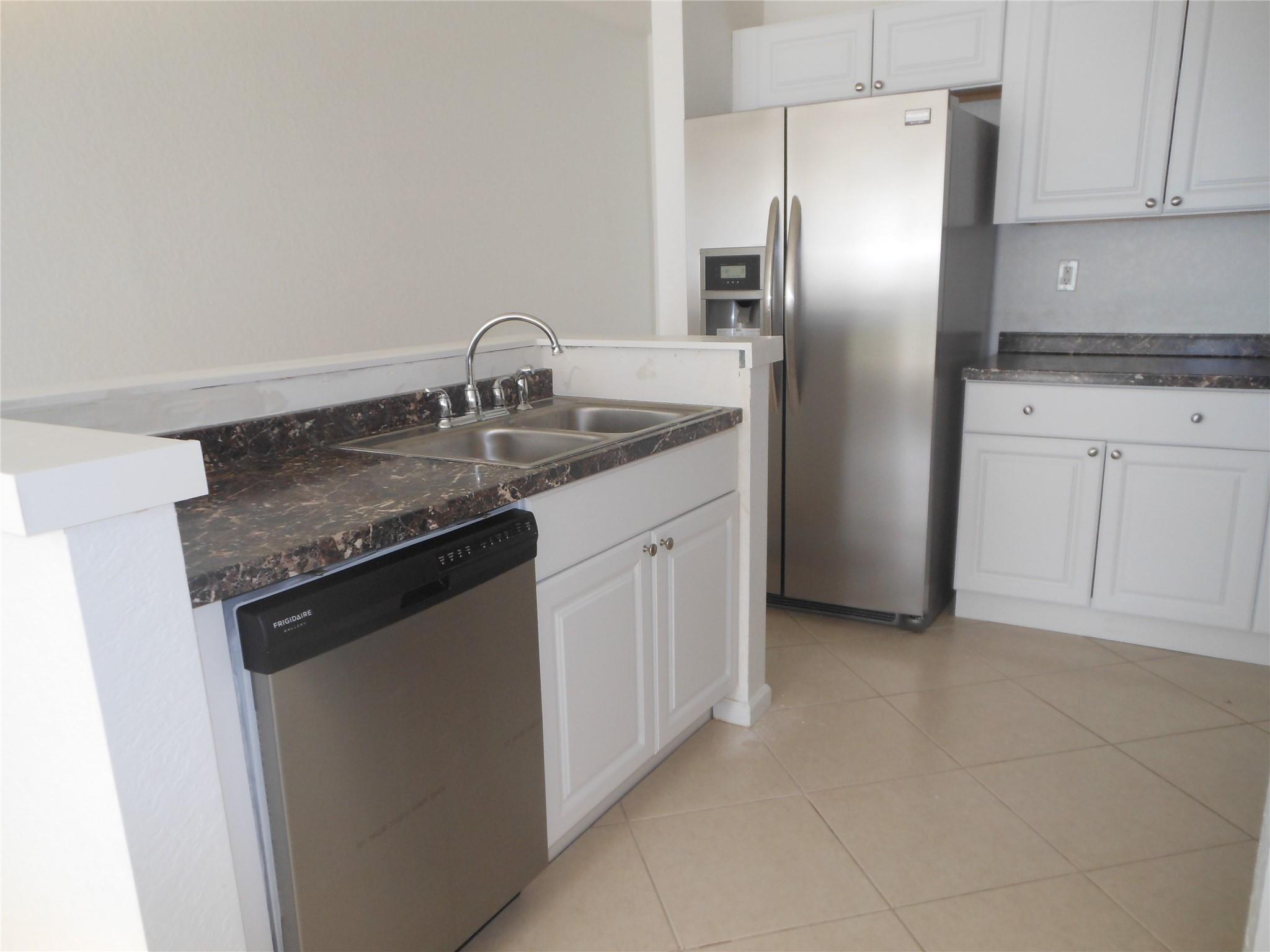 Bruce Plat - Residential Lease