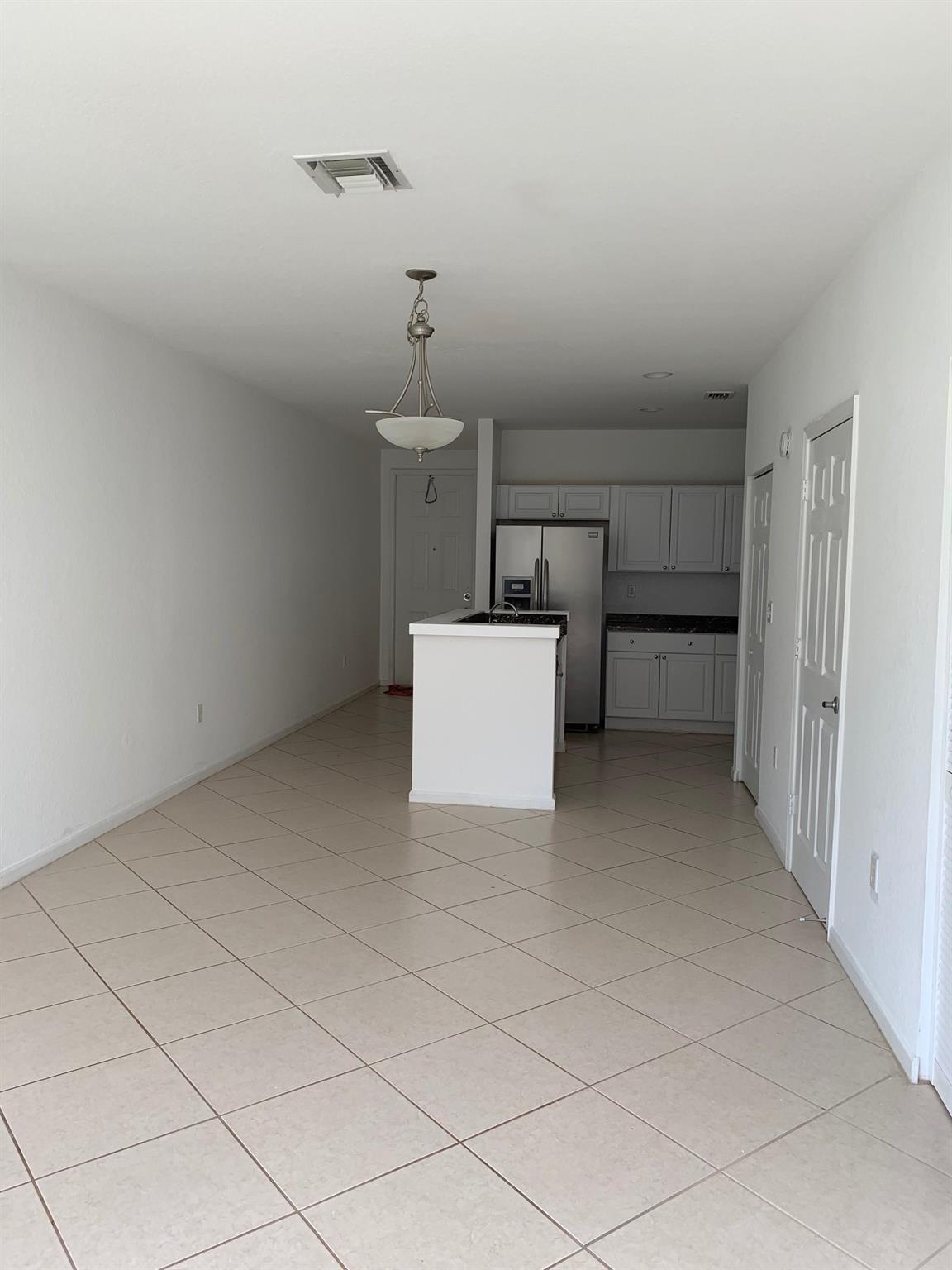 Bruce Plat - Residential Lease