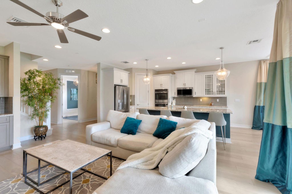 Photo of 11900 Cypress Key Way, Royal Palm Beach, FL 33411 (MLS # B26062964)