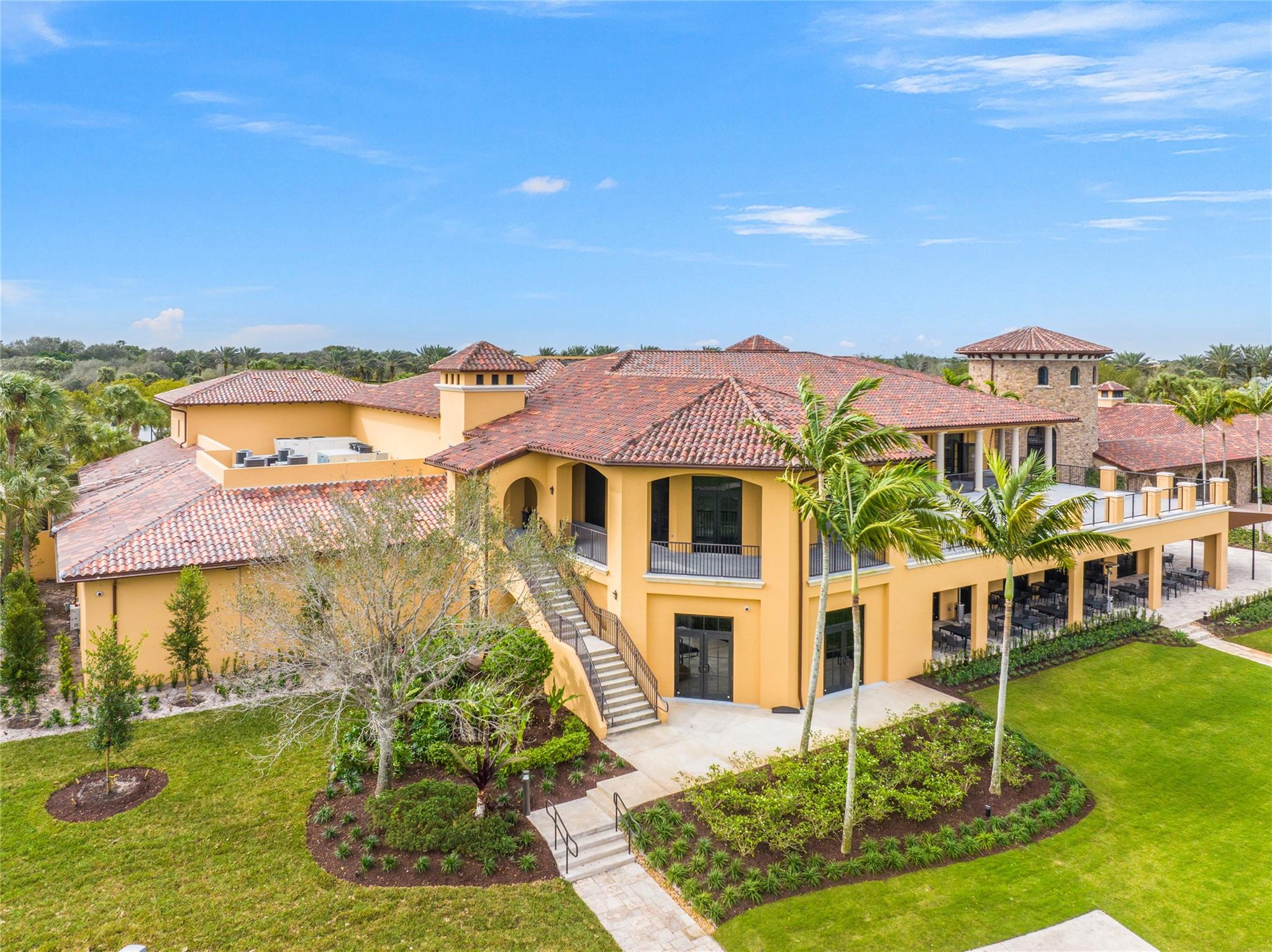 PARKLAND GOLF & COUNTRY CLUB - Residential