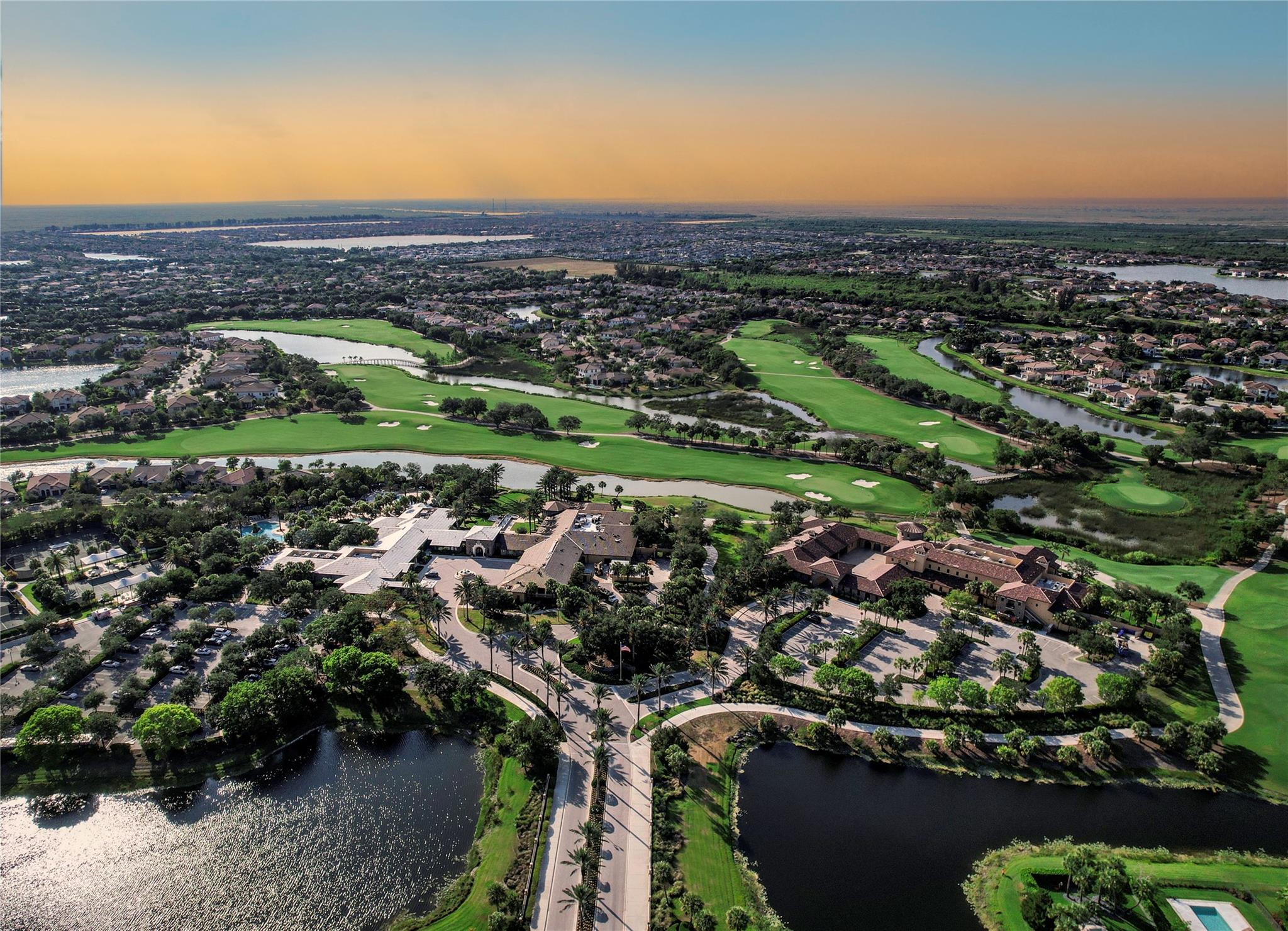 PARKLAND GOLF & COUNTRY CLUB - Residential