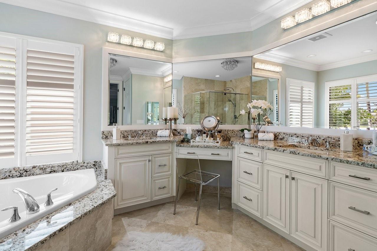 PARKLAND GOLF & COUNTRY CLUB - Residential