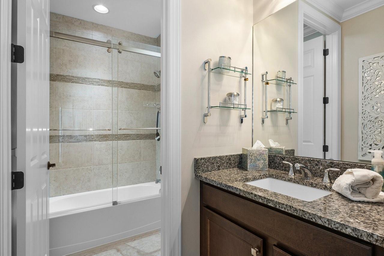 PARKLAND GOLF & COUNTRY CLUB - Residential