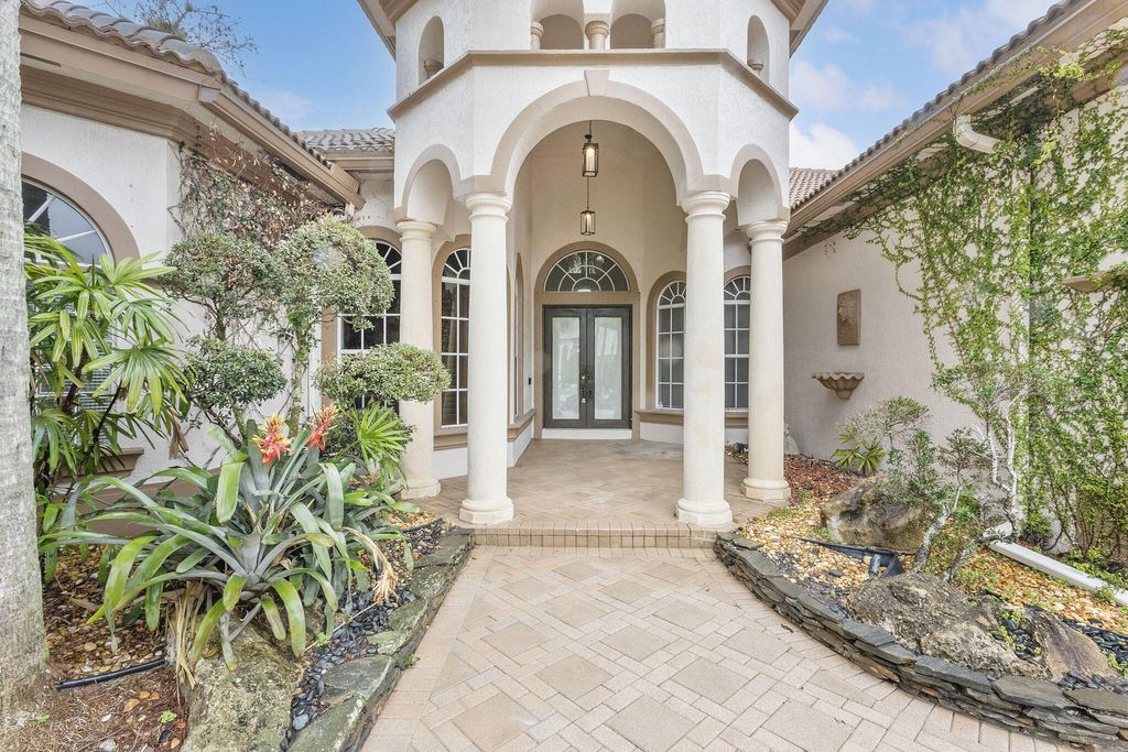 Photo of 6135 NW 88th Avenue, Parkland, FL 33067 (MLS # B26002096)