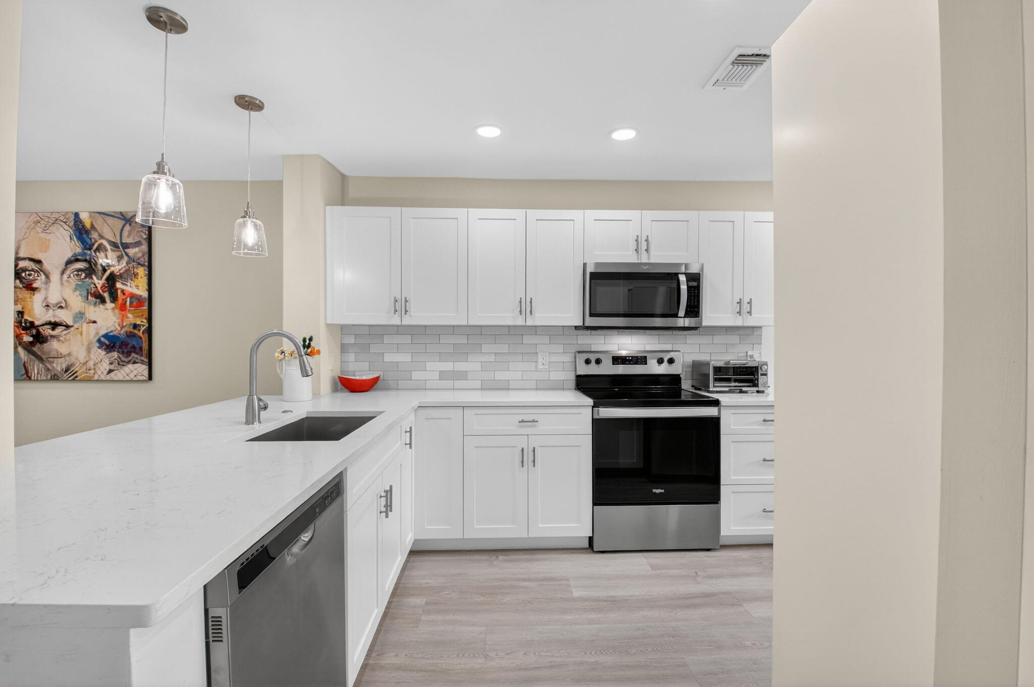 STRATFORD AT HUNTERS RUN CONDO - Residential