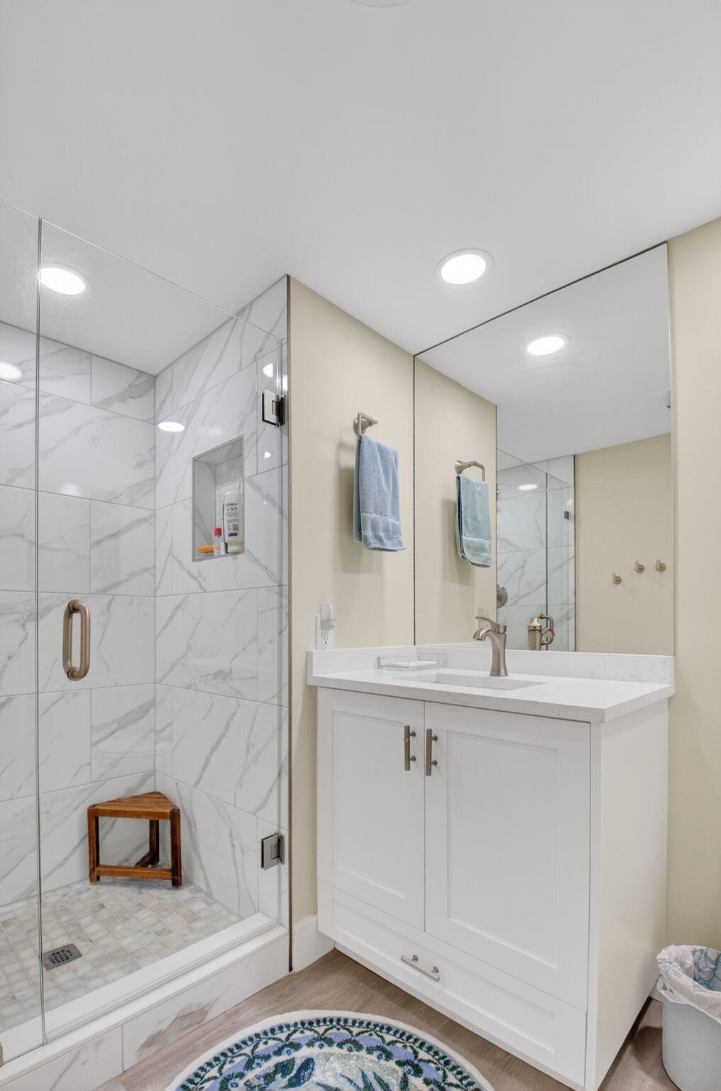 STRATFORD AT HUNTERS RUN CONDO - Residential