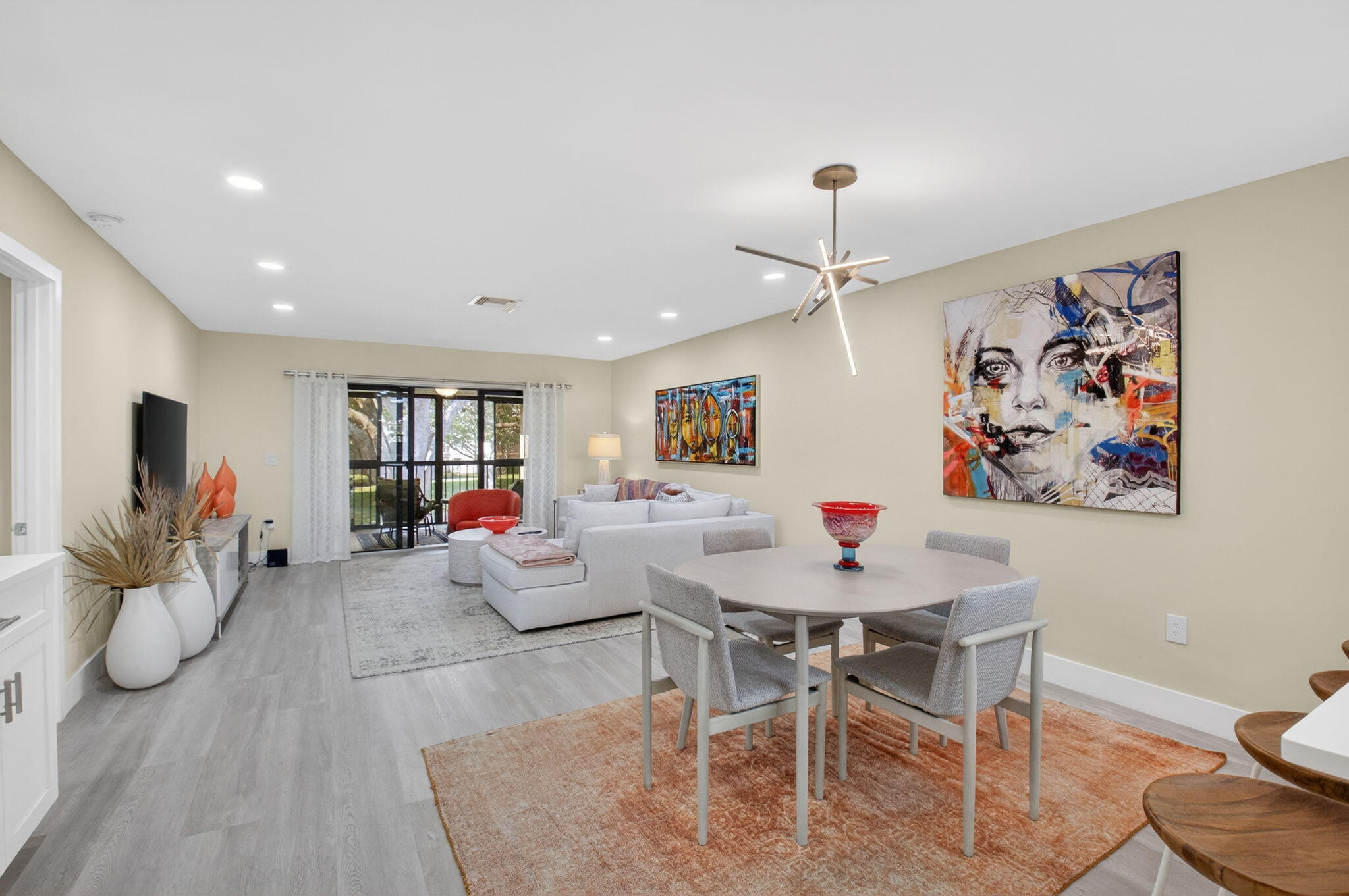 STRATFORD AT HUNTERS RUN CONDO - Residential