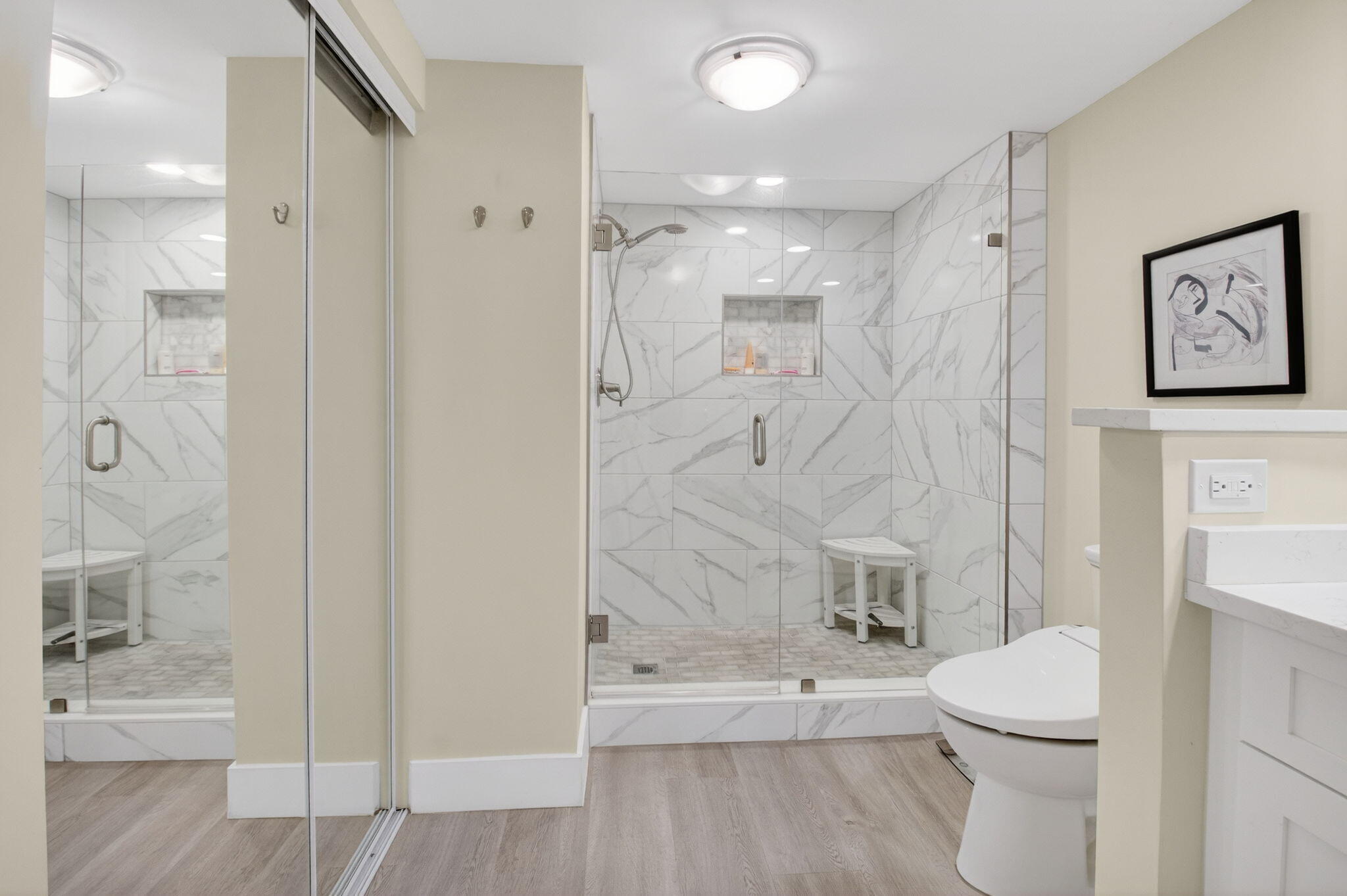 STRATFORD AT HUNTERS RUN CONDO - Residential