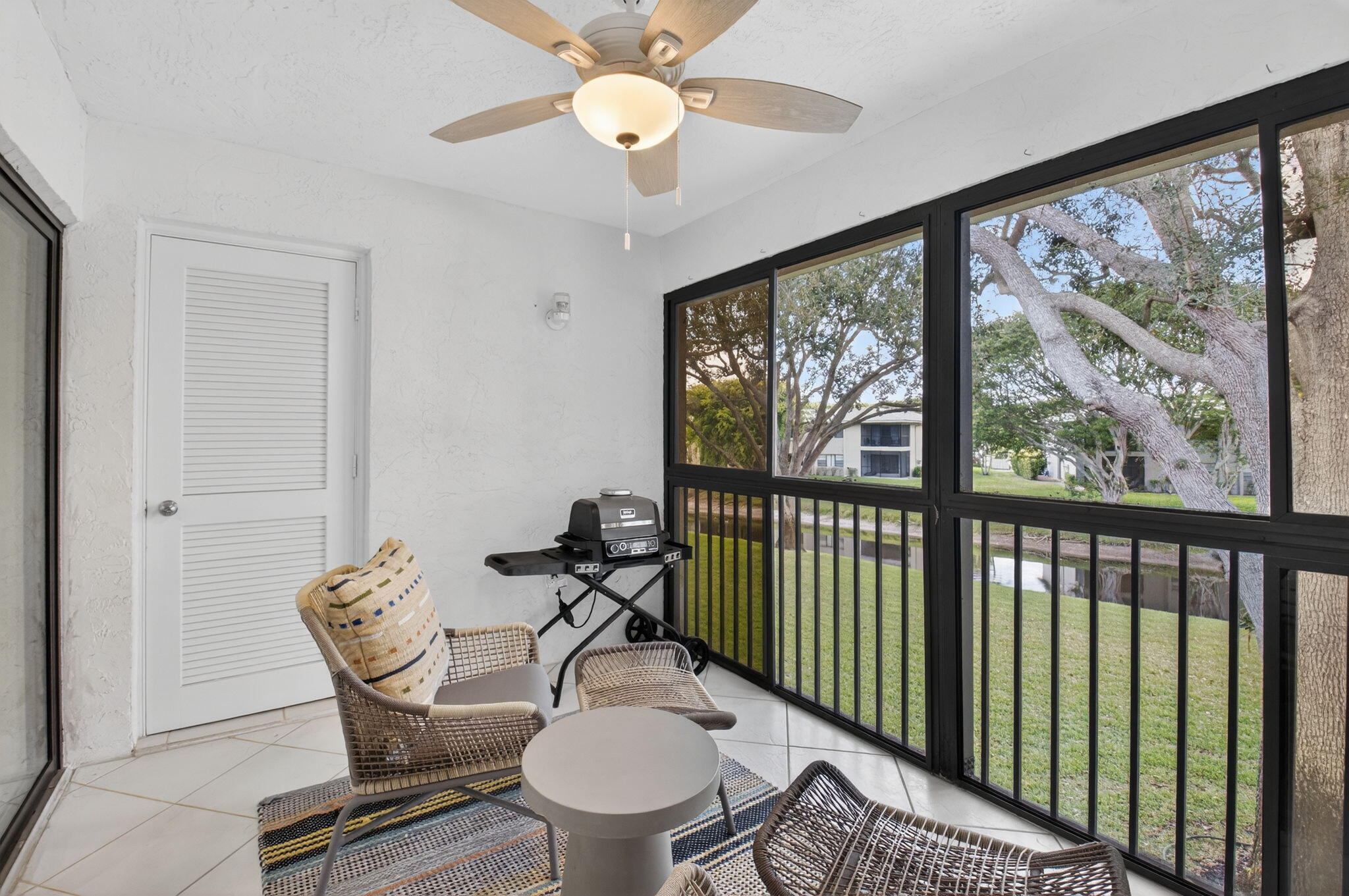 STRATFORD AT HUNTERS RUN CONDO - Residential