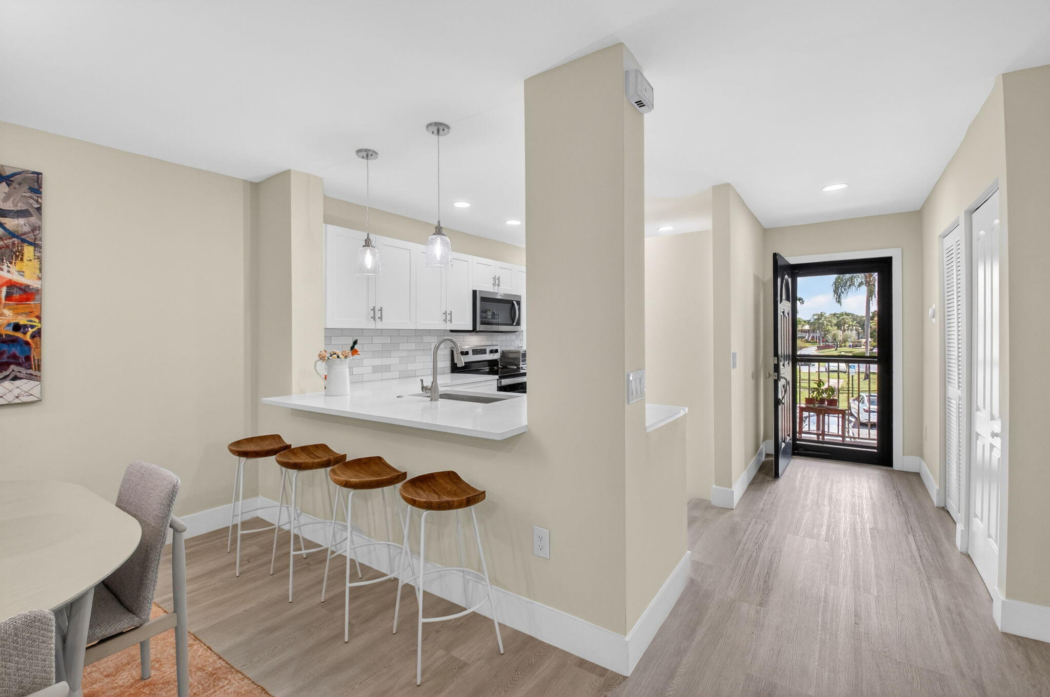 STRATFORD AT HUNTERS RUN CONDO - Residential