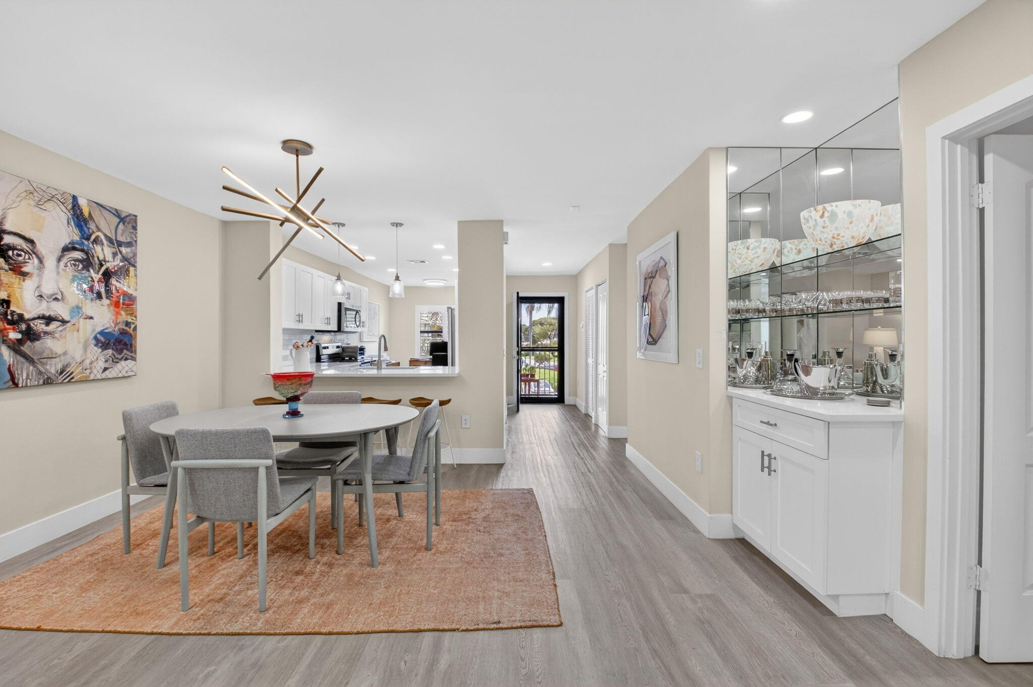 STRATFORD AT HUNTERS RUN CONDO - Residential