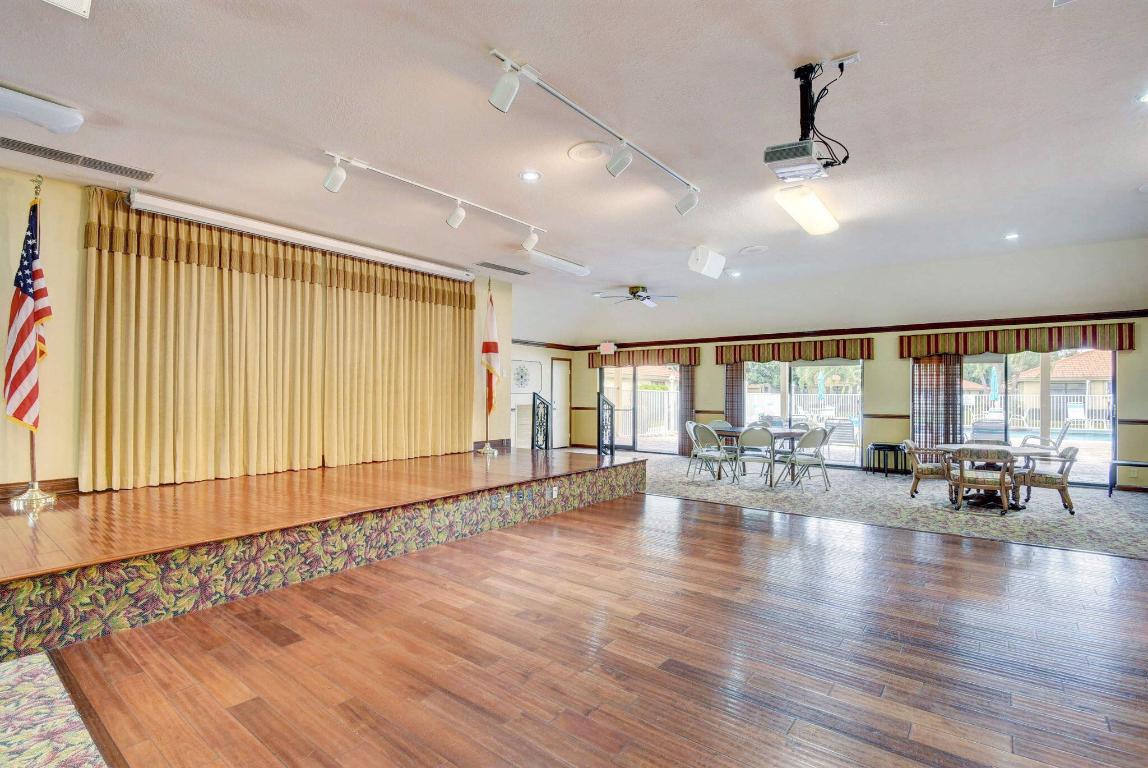 BENT TREE GARDENS WEST CONDO - Residential