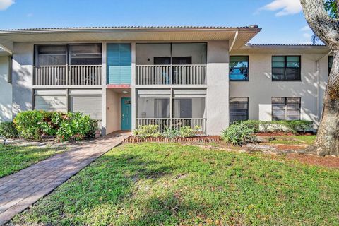 9815 Pineapple Tree Drive 105 Boynton Beach FL 33436