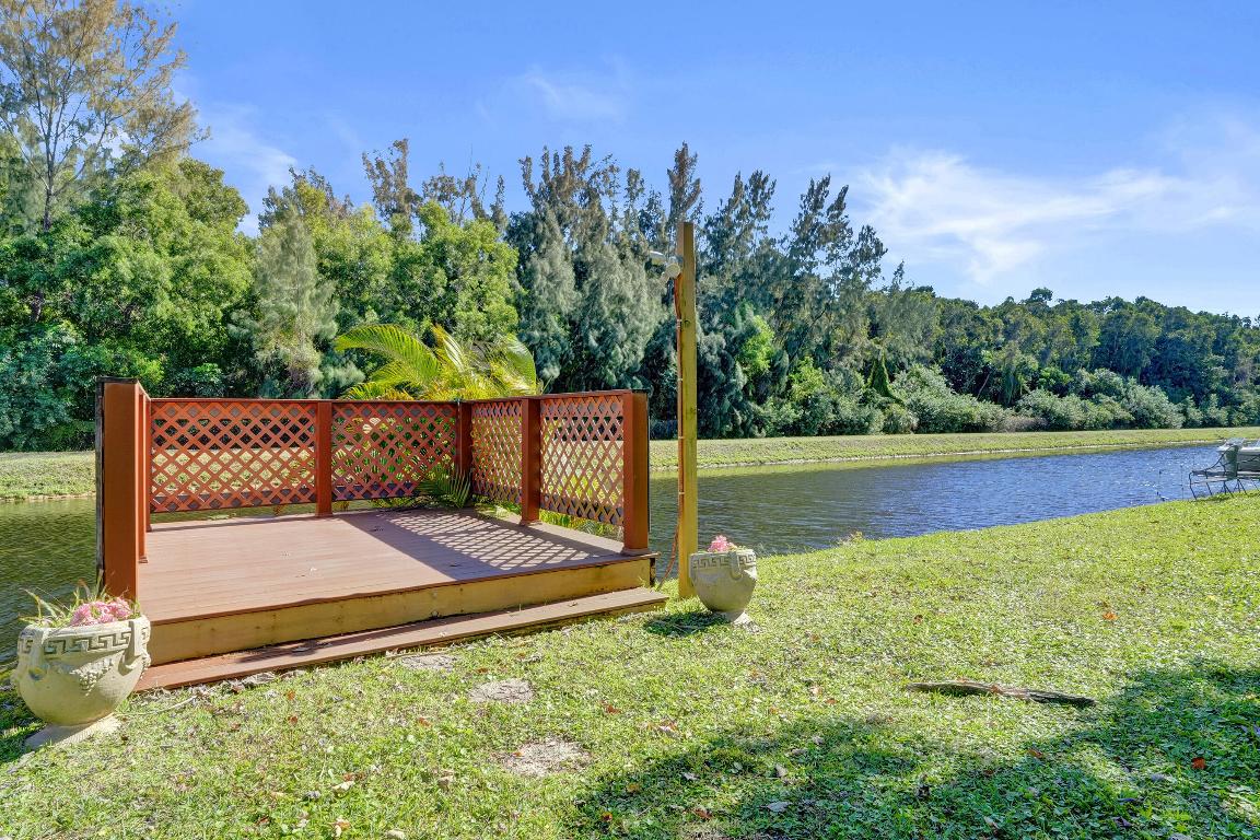 BOYNTON LAKES 3 - Residential