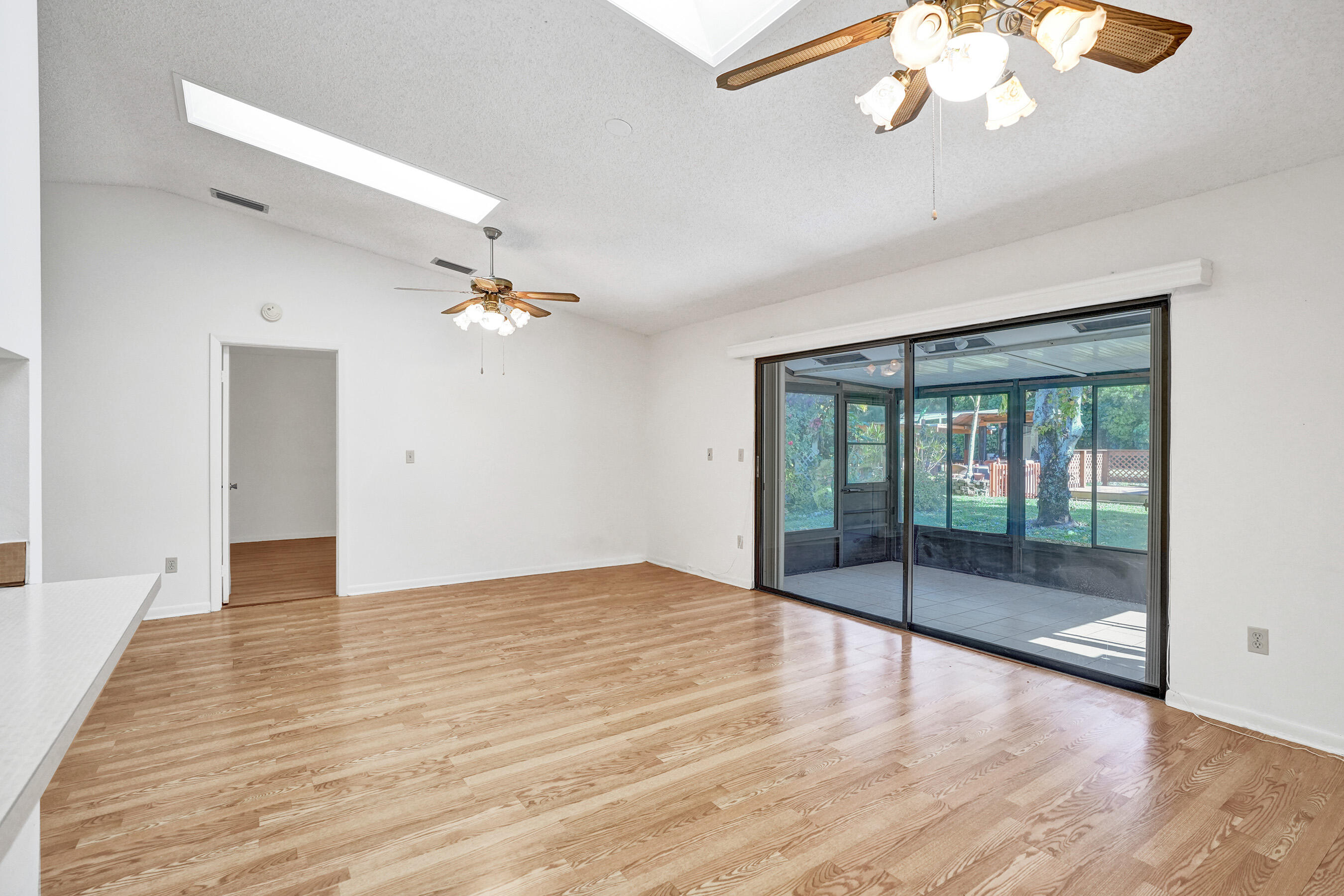 BOYNTON LAKES 3 - Residential