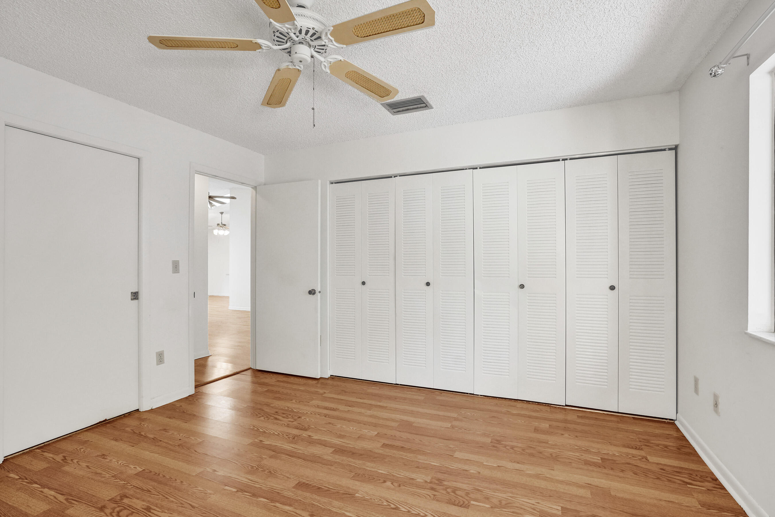 BOYNTON LAKES 3 - Residential