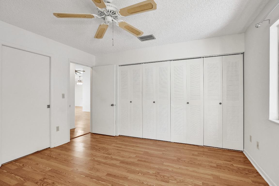 BOYNTON LAKES 3 - Residential