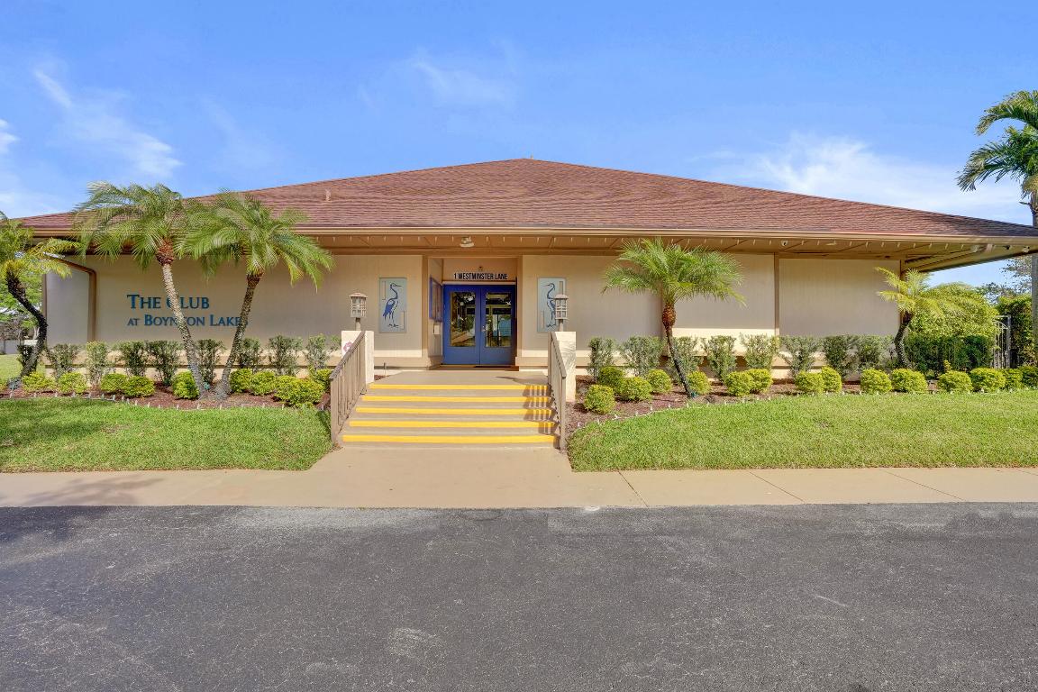 BOYNTON LAKES 3 - Residential