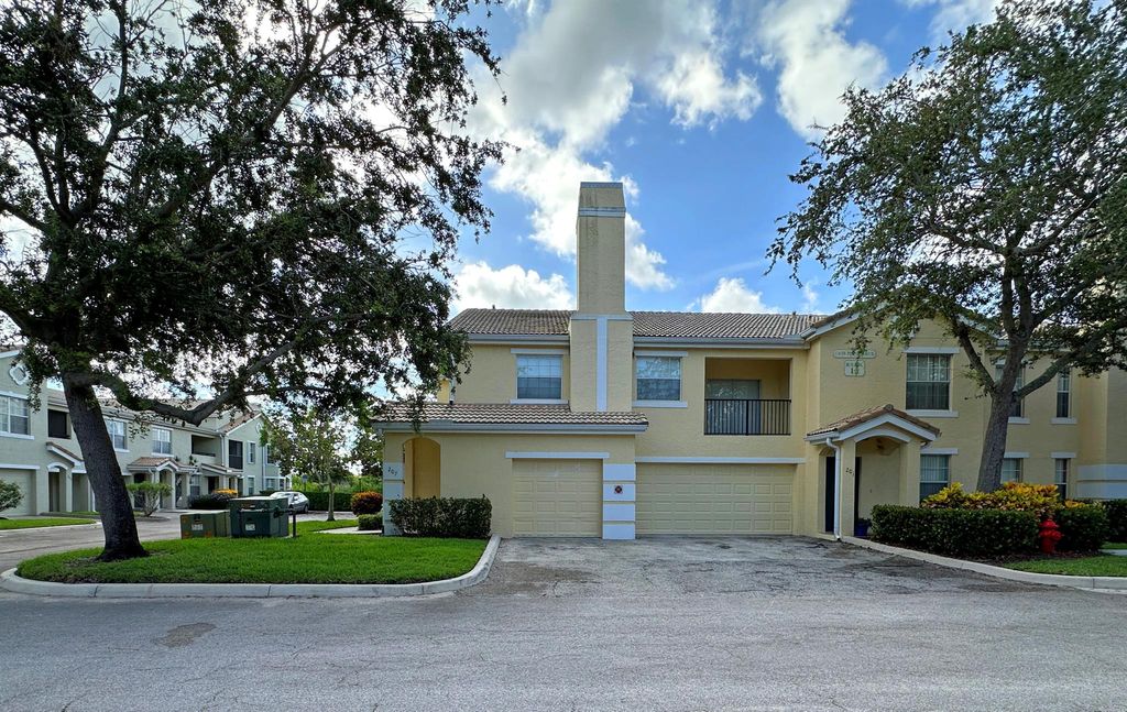 Photo of 124 SW Peacock Boulevard #13-207, Port Saint Lucie, FL 34986 (MLS # R11102194)