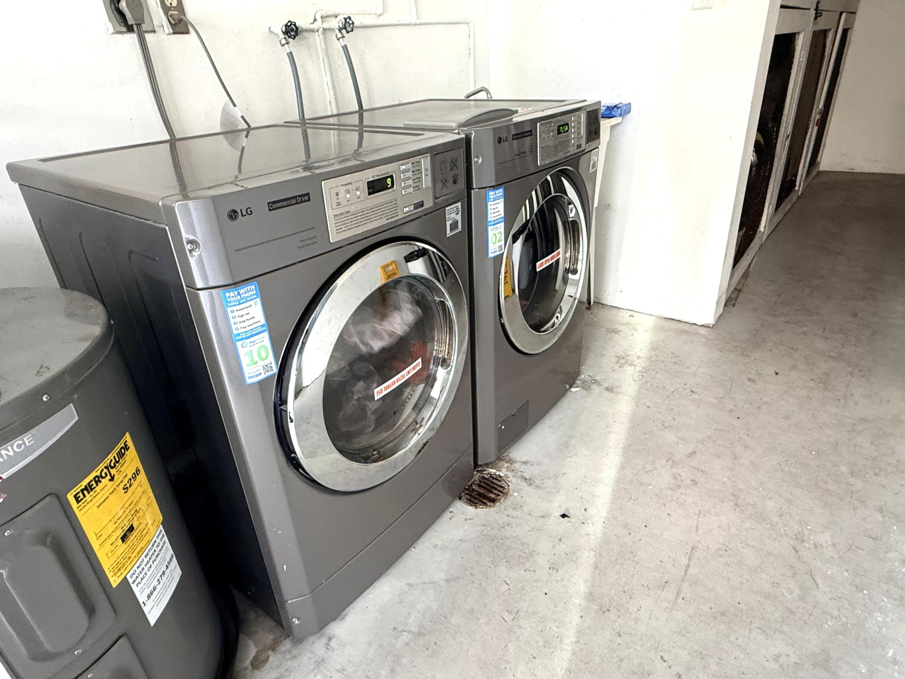 WINFIELD GARDENS SOUTH CONDO - Residential