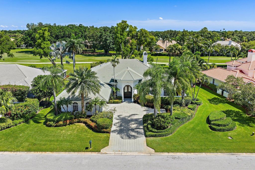 Photo of 113 Thornton Drive, Palm Beach Gardens, FL 33418 (MLS # R11109941)