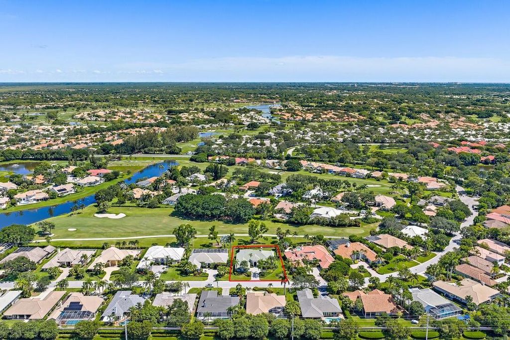 Photo of 113 Thornton Drive, Palm Beach Gardens, FL 33418 (MLS # R11109941)