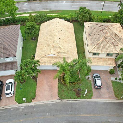 WYNDHAM LAKES CENTRAL - Residential