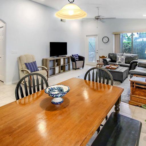 WYNDHAM LAKES CENTRAL - Residential
