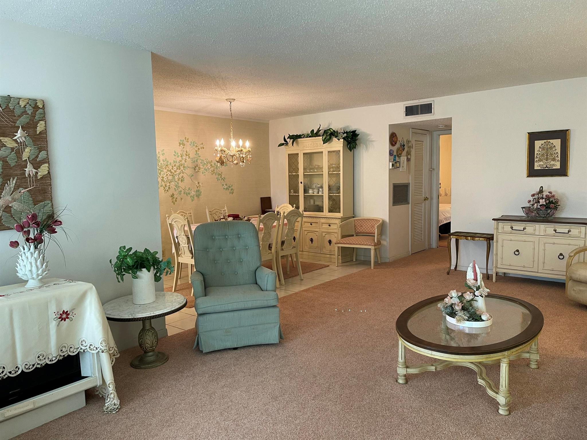View photos, virtual tours, details... 1065 E Circle Terrace C