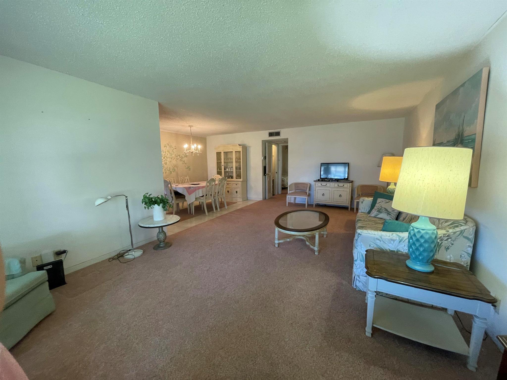 1065 E Circle Terrace C