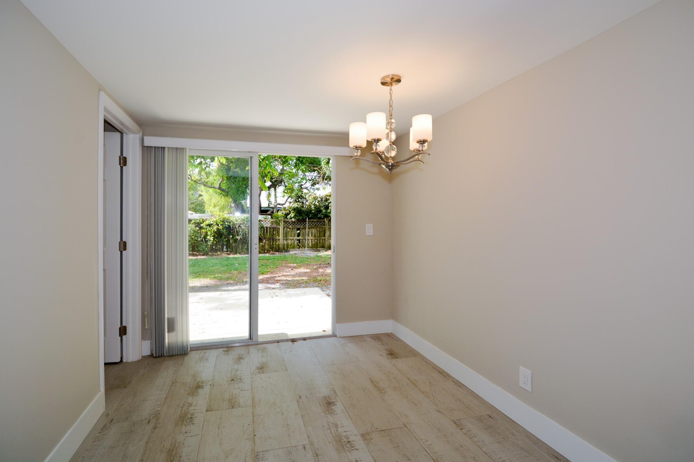 CROISSANT PARK PARK SECTION - Residential