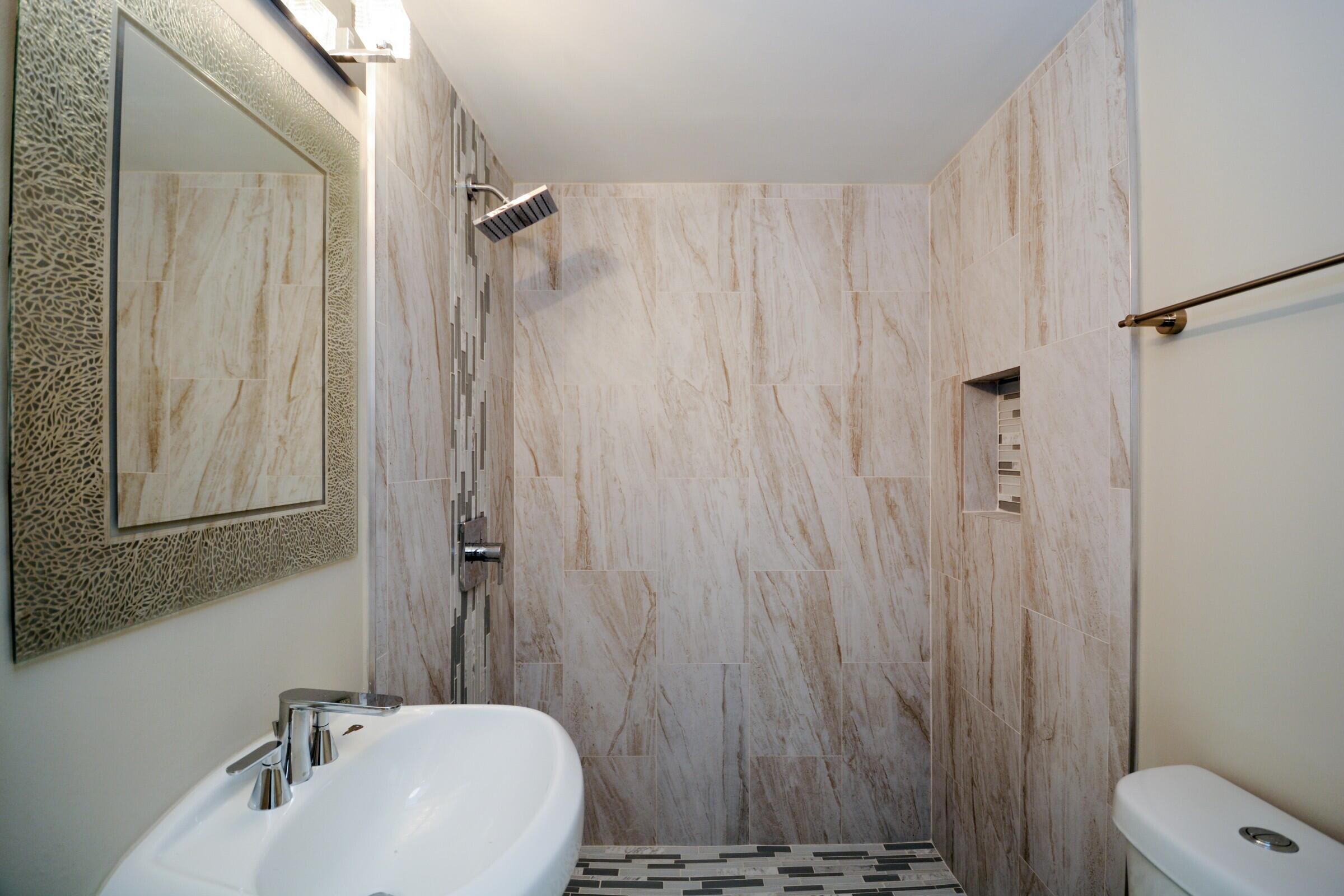 CROISSANT PARK PARK SECTION - Residential