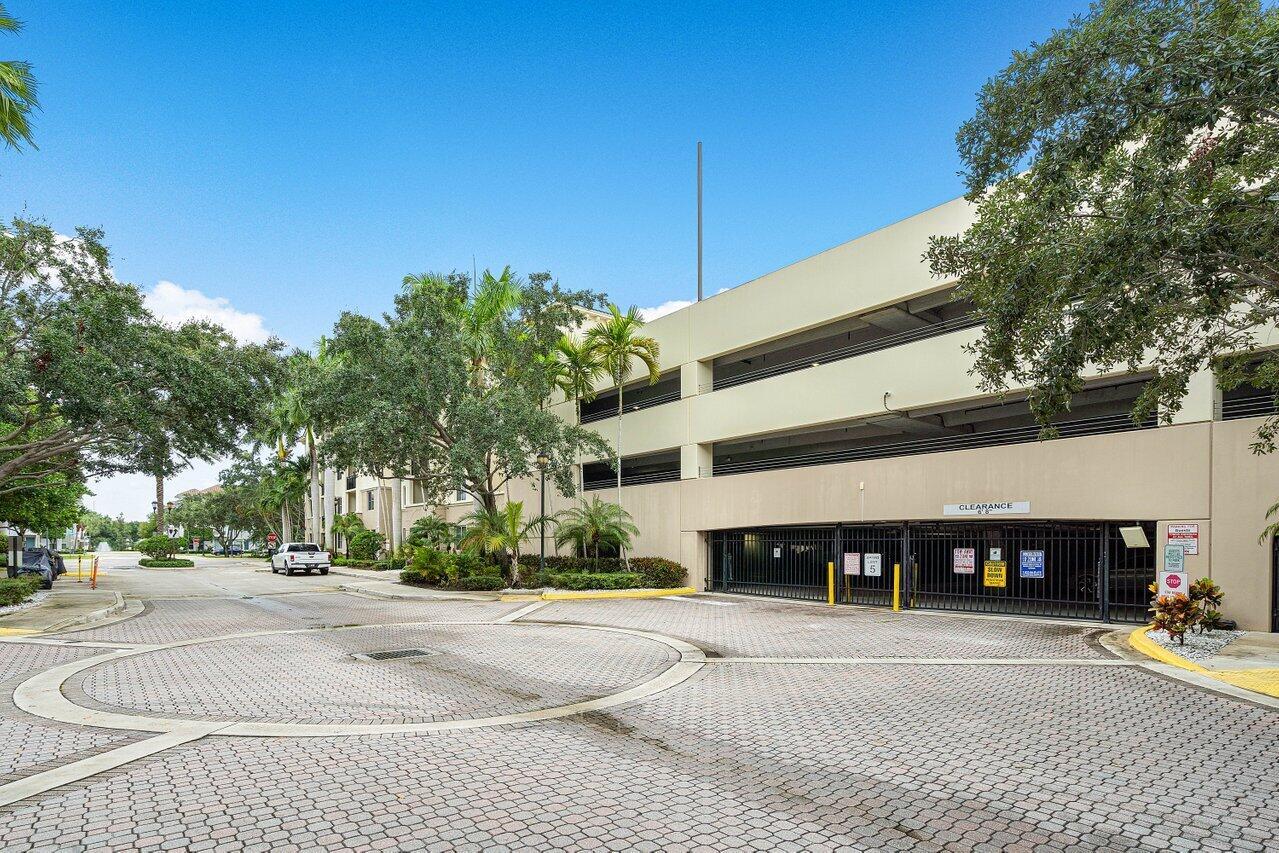 SAN RAPHAEL - Residential Lease