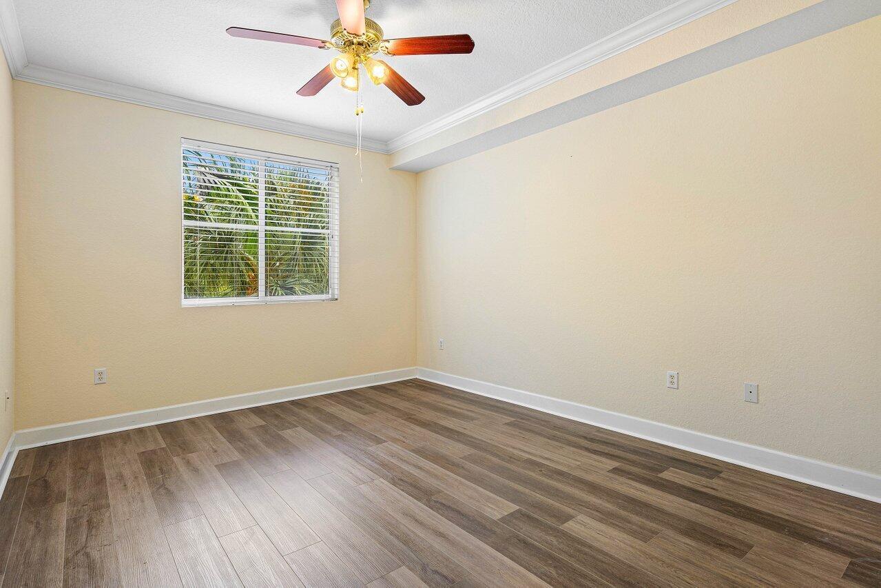 SAN RAPHAEL - Residential Lease