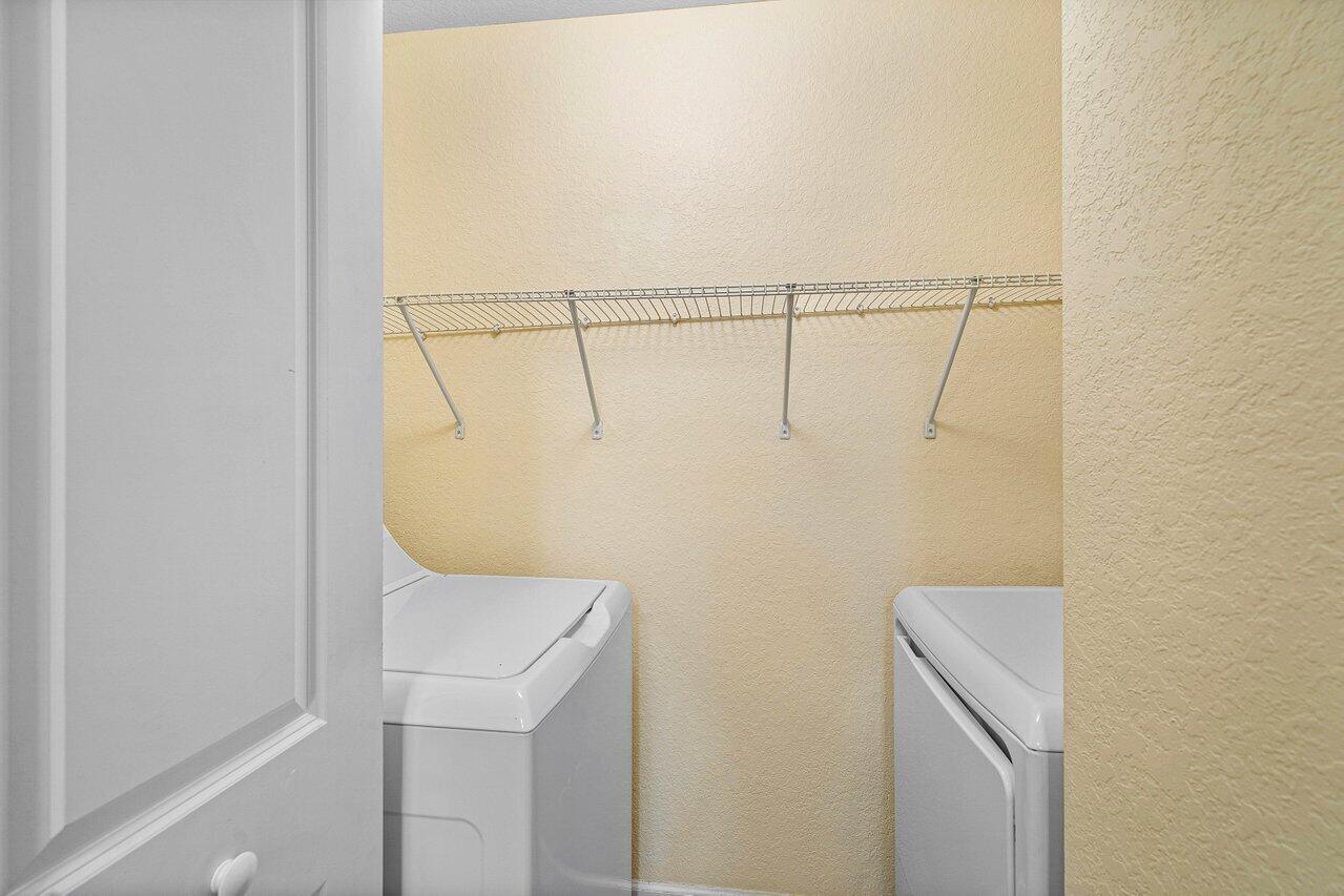 SAN RAPHAEL - Residential Lease