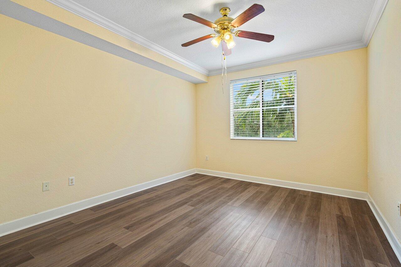 SAN RAPHAEL - Residential Lease